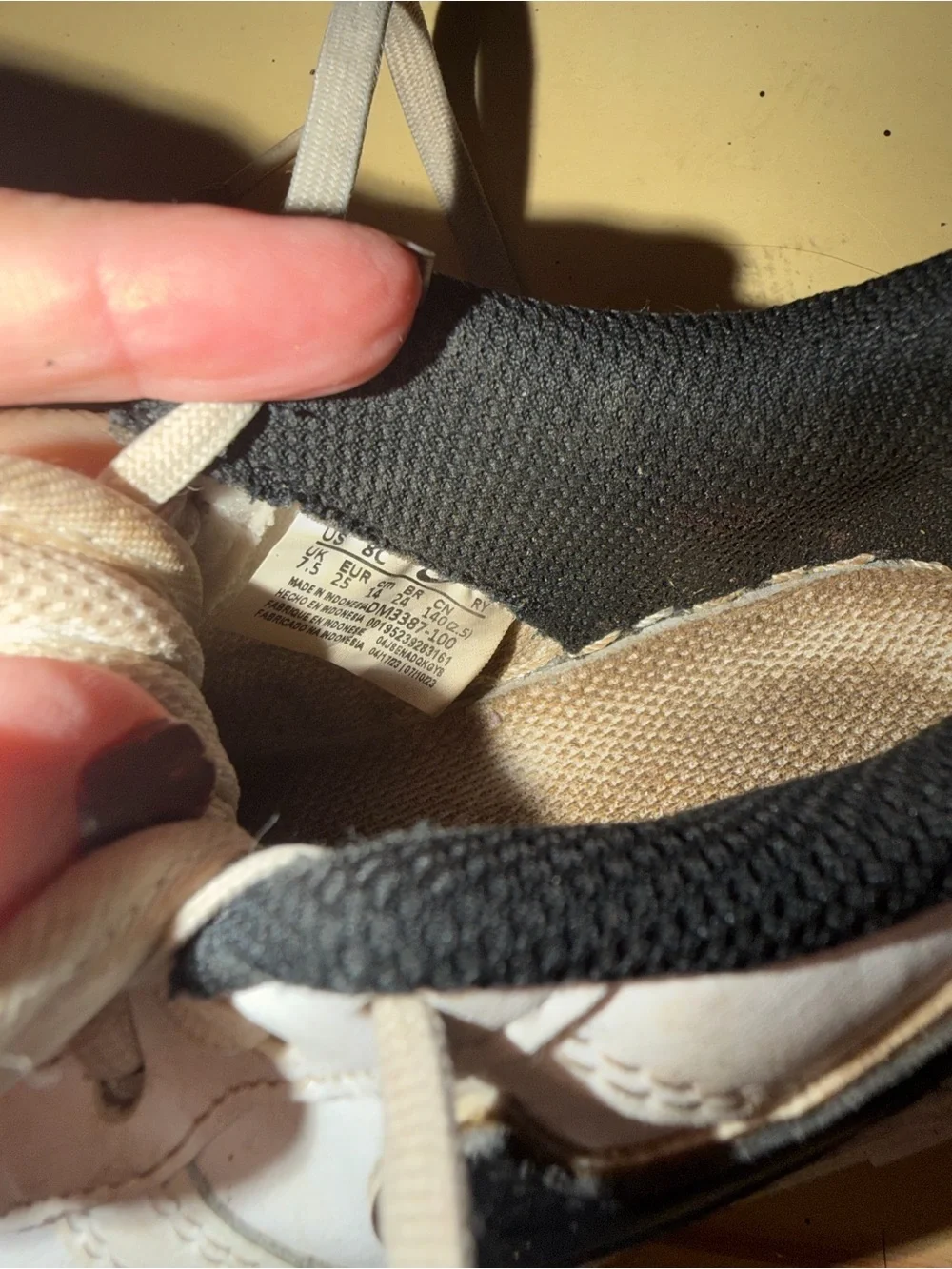 Nike Size 8C Sneakers